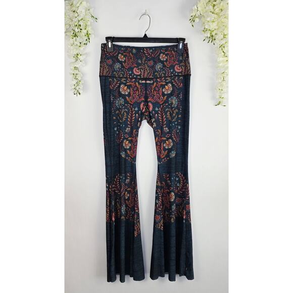 Yoga Democracy Bell Bottom Leggings XL Hippie Flare Leg Festival Floral Boho 70s - Picture 4 of 16